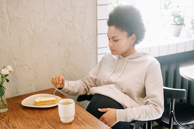 pregnancy myths eating